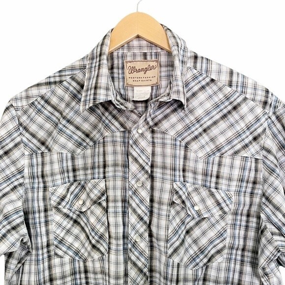 Wrangler Shirt Men’s Size XL Short Sleeve Western Pearl Snap Blue White Plaid - Picture 3 of 6